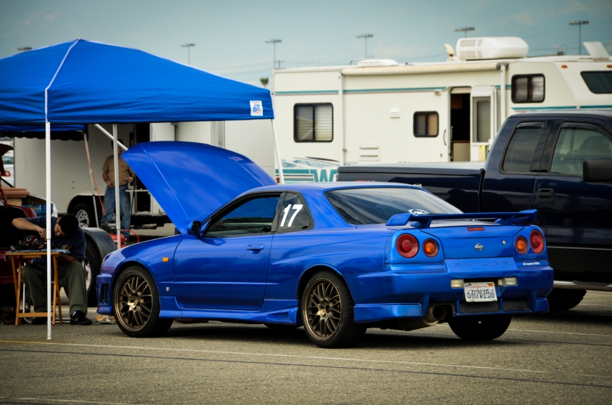 This car made my day. A beautiful blue R34 GT-T. The owner got it from Craigslist!